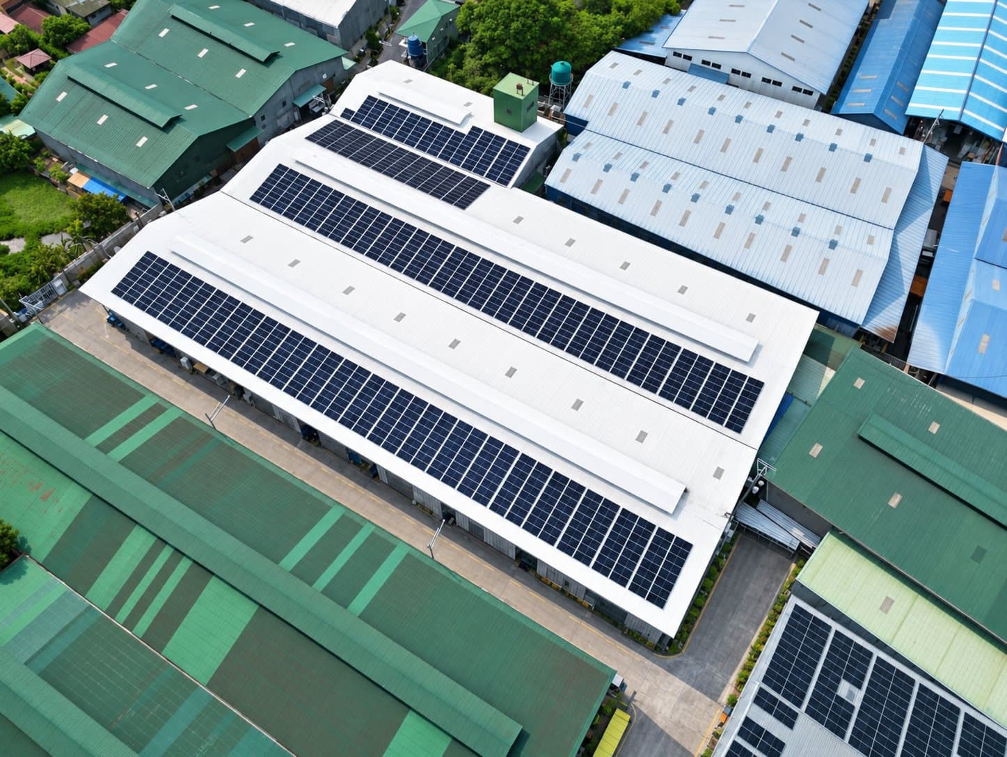 520 kWp rooftop solar on the Hypertech factory in Bulacan